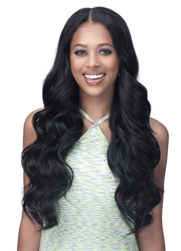 Glueless loose deep 13 x 4 HD lace front wig